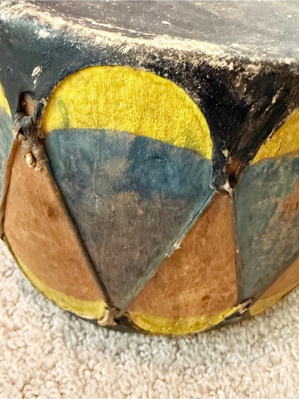 Vintage Cochiti Pueblo Native American Painted Rawhide Wood Hand Drum 7.5